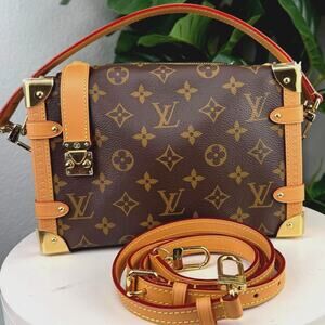 💎✨Authentic Louis Vuitton Monogram Side Trunk MM Bag
